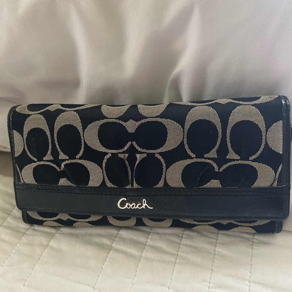 Coach Monogrammed Wallet Grey/black